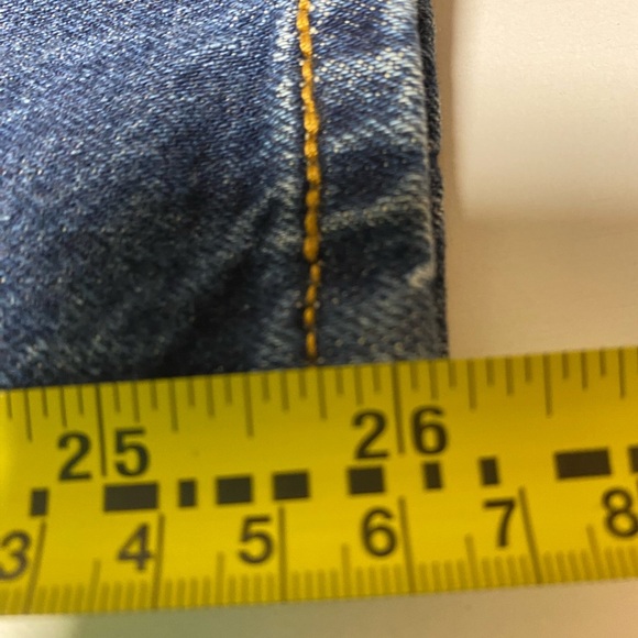 LEVIS 501 T - DISTRESSED JEANS SIZE W28 L26 - EUC - Picture 7 of 8